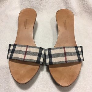 Burberry Clogs Size 6